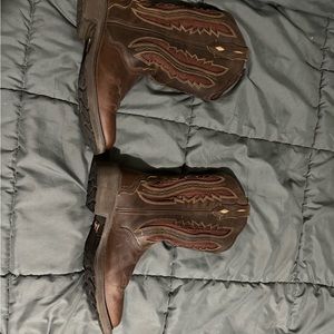 Brown women Justin boots
